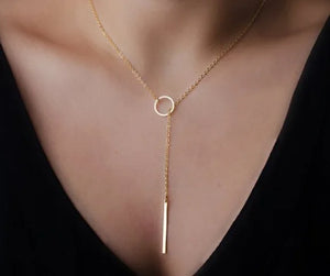 2020 New Fashion Necklace Design Ladies Fashion Simple Simple Metal Round Necklace Wholesale Sales
