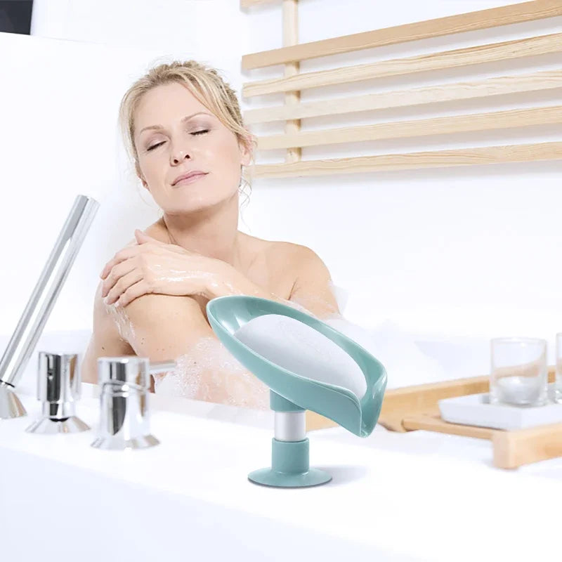 Suction Cup Soap dish For bathroom Shower Portable Leaf Soap Holder Plastic Sponge Tray For Kitchen Bathroom accessories