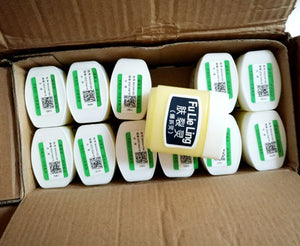 Box of 12 Traditional Chinese clam oil hand and foot cream jars for cracked heel repair and skin moisturizing.