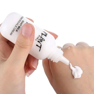 Face Foundation Cream Milk Whitening Moisturizing Cream Ultimate Goat Milk Revitalizing Smooth Brighten Plain Cream Makeup